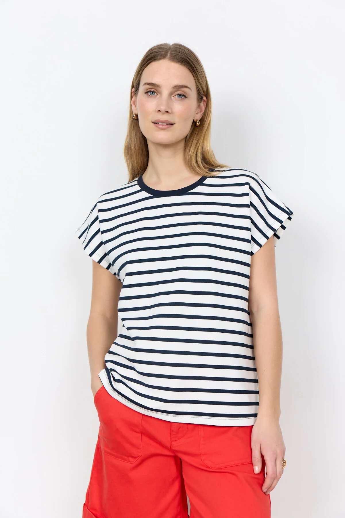 Tops and T-shirts